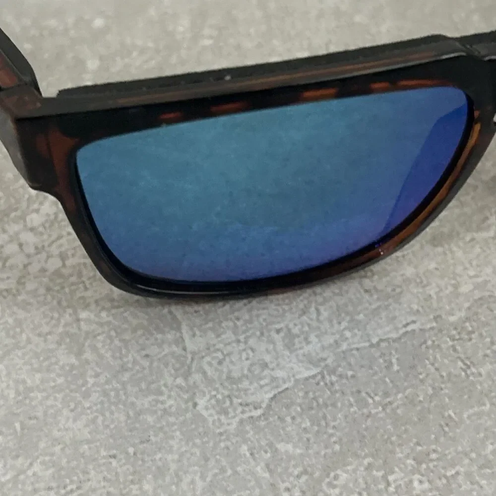 Bomber Smart-Bomb Sunglasses Ice Blue Mirror Polarized Lens Used unisex